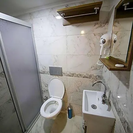 Ξενοδοχείο Delbab 2*
