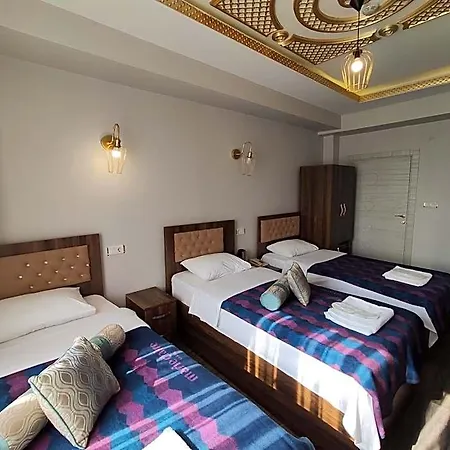 Delbab Hotel 2*